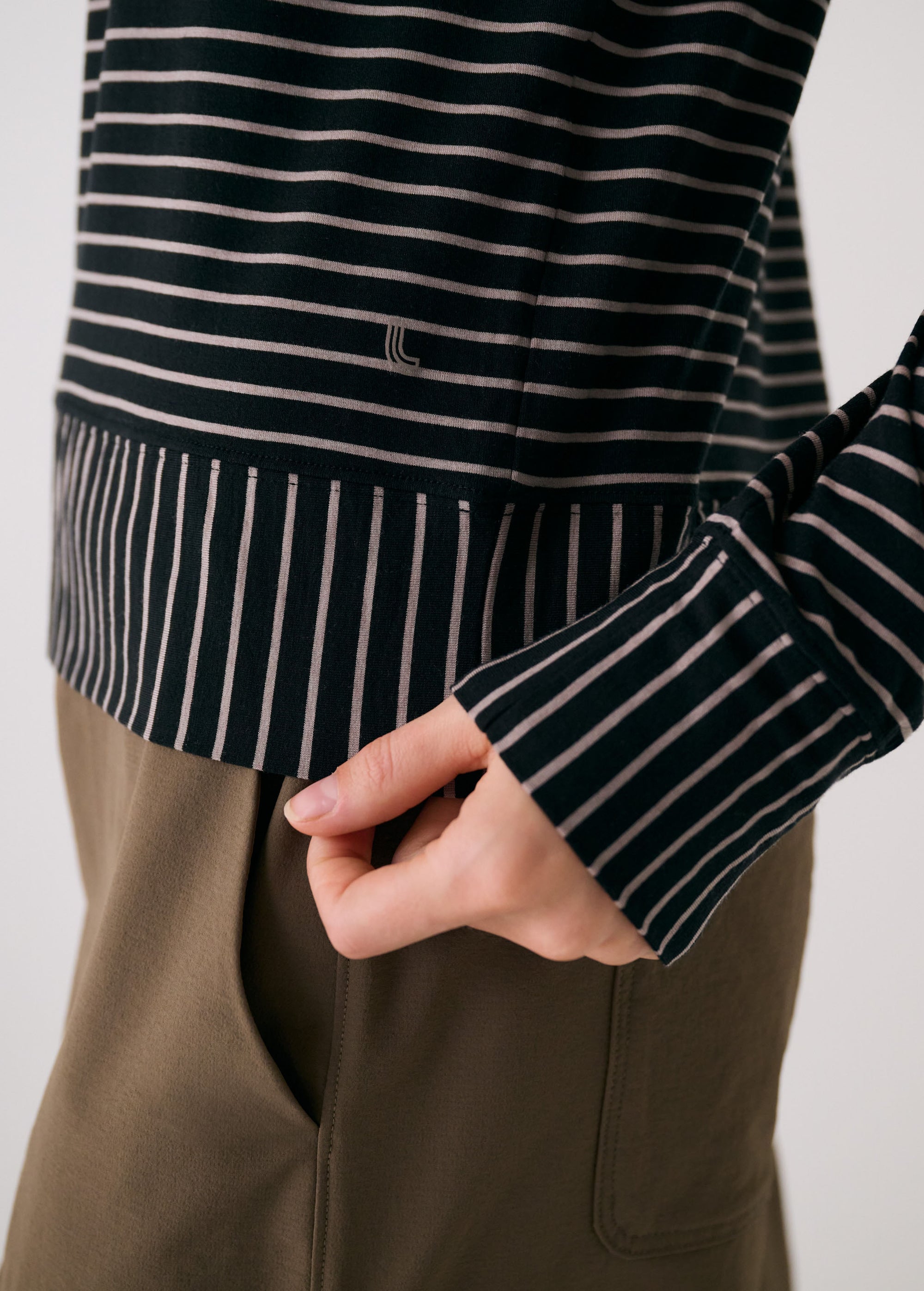 Dynamic LS - Black Stripe