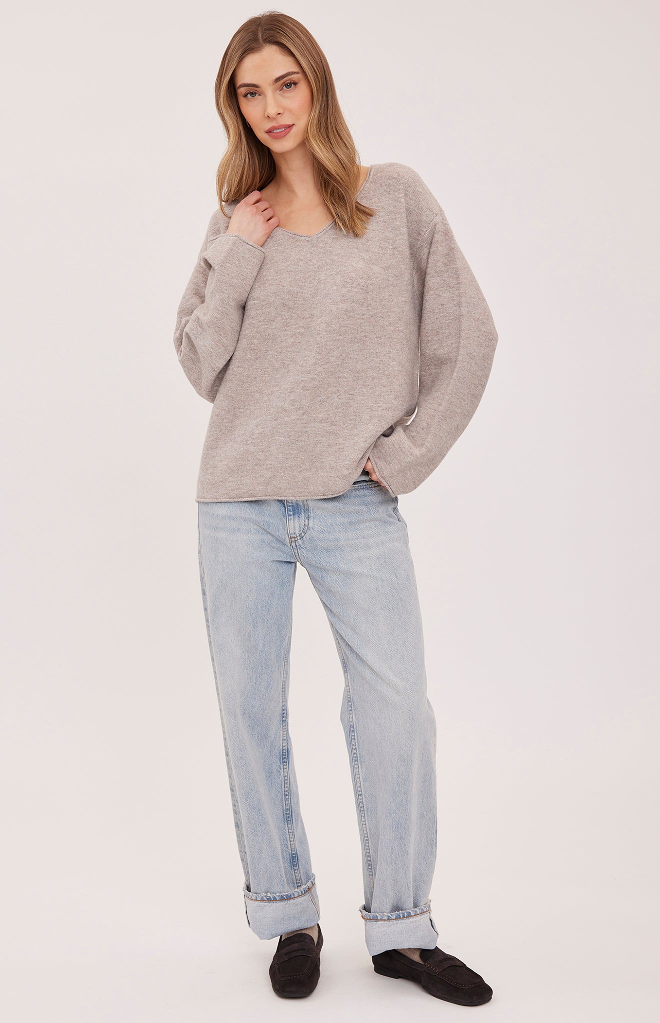Annalise V-Neck Sweater - Heather Late