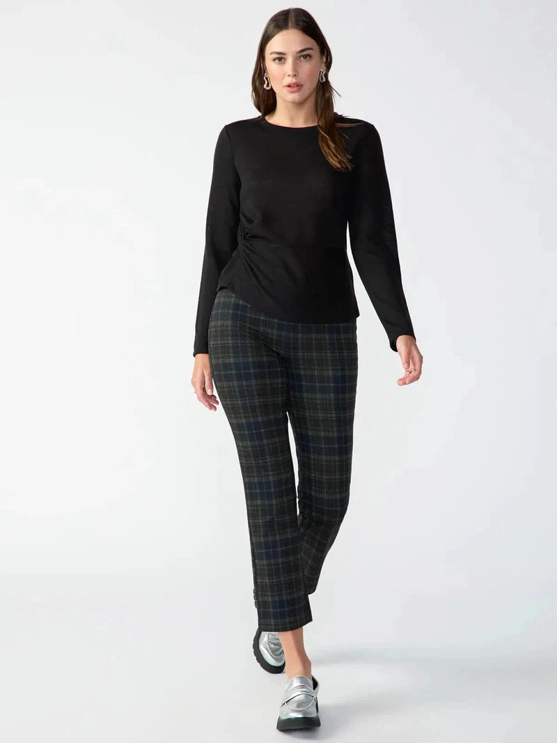 Carnaby Kick Crop in Marion Plaid