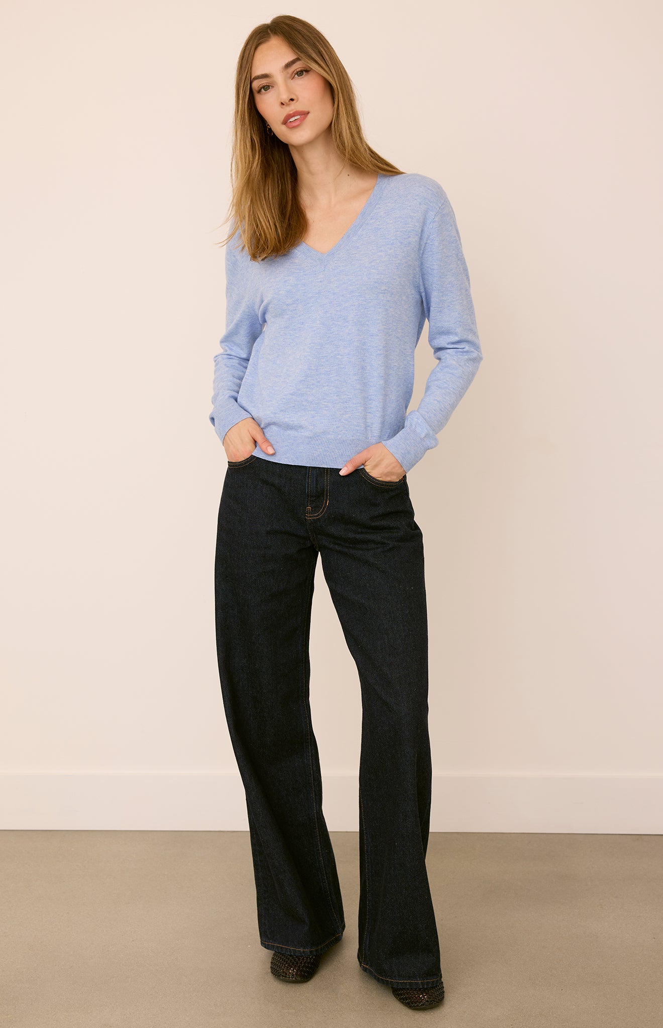 Carina V-Neck Pullover- Heather Blue