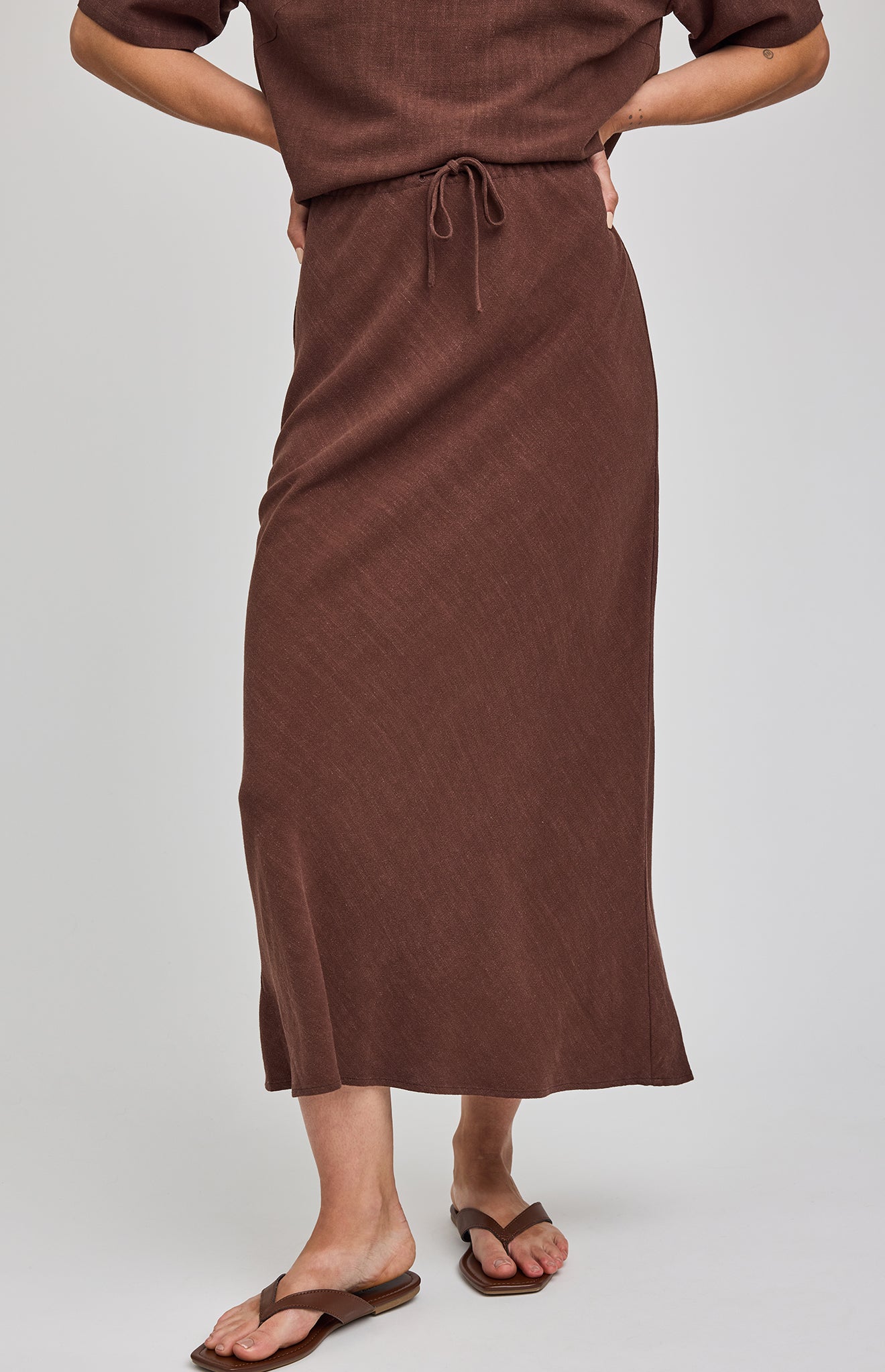 Cassia Linen Blend Midi Skirt- Espresso