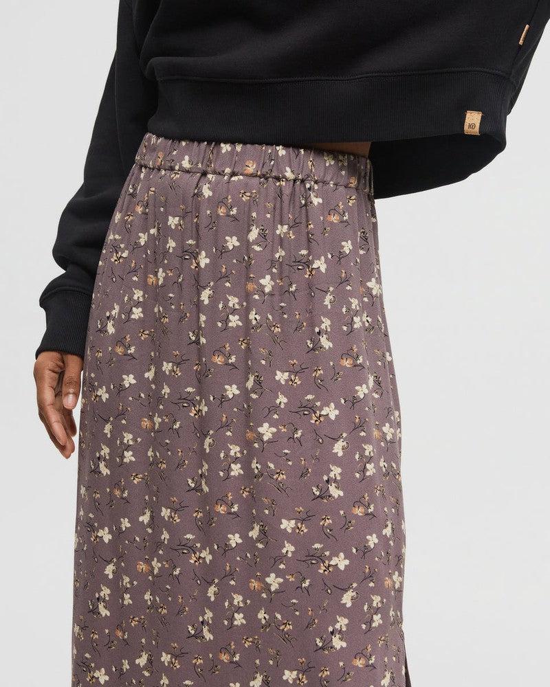 Crepe Maxi Skirt in Elkwood