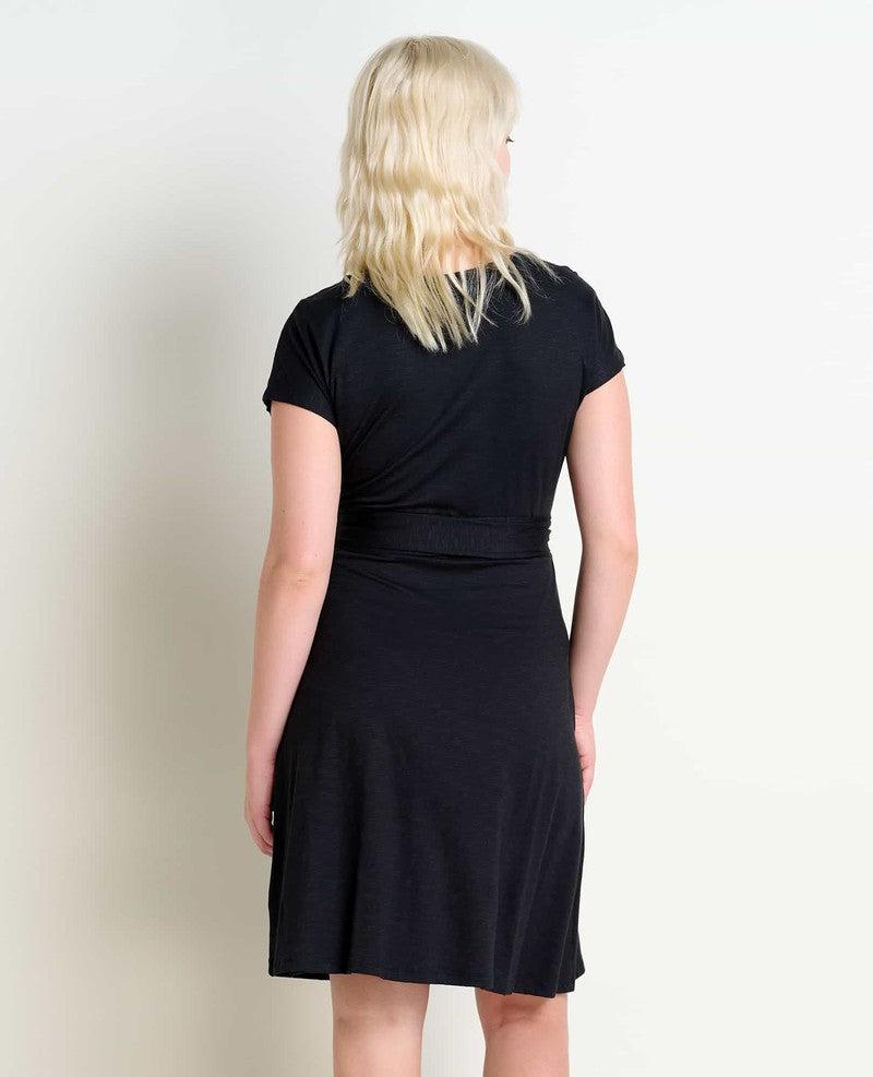 Cue Wrap Dress In Black