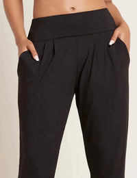 Downtime Lounge Pant in Black