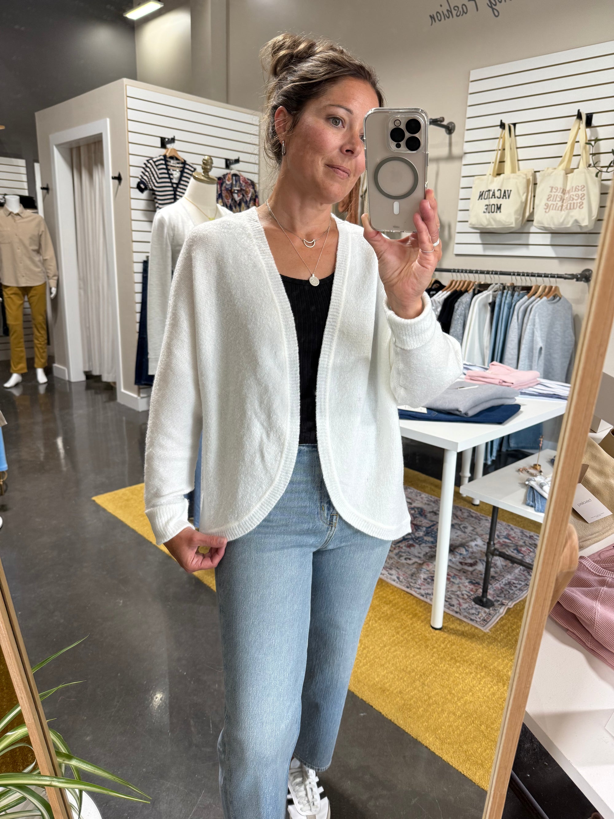 Easy-B Lightweight Cardigan - Blanca