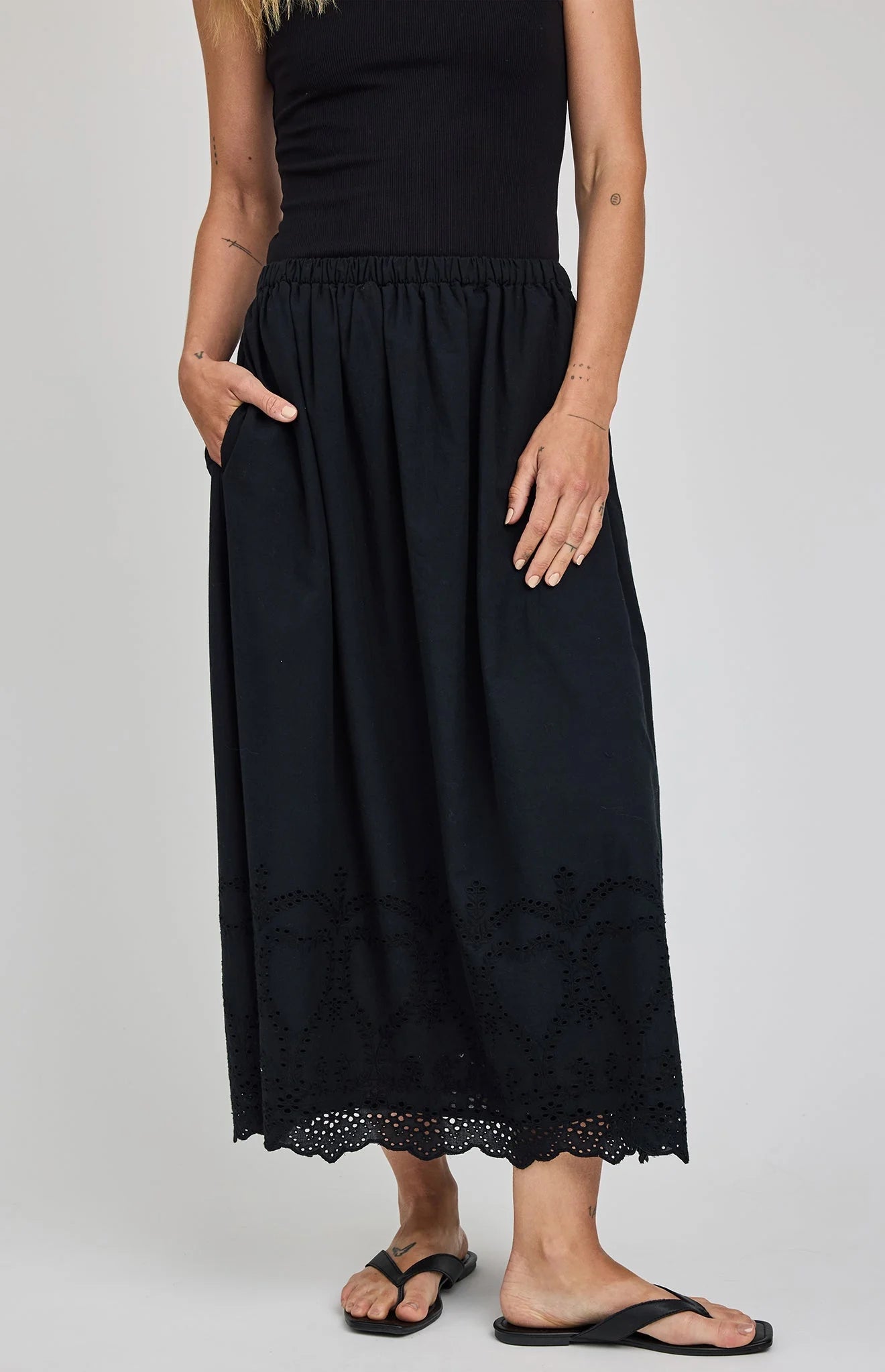 Elodie Eyelet Skirt - Black