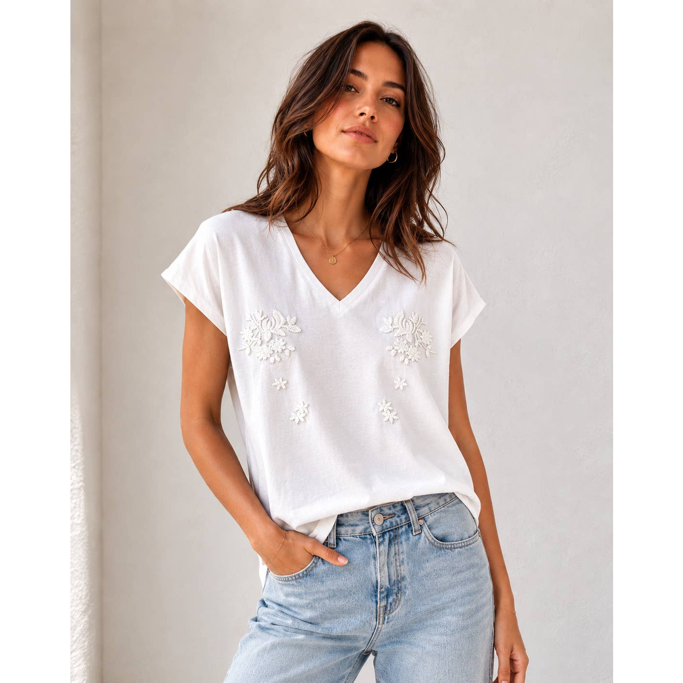 Embroidered Cotton V-Neck Tee - White