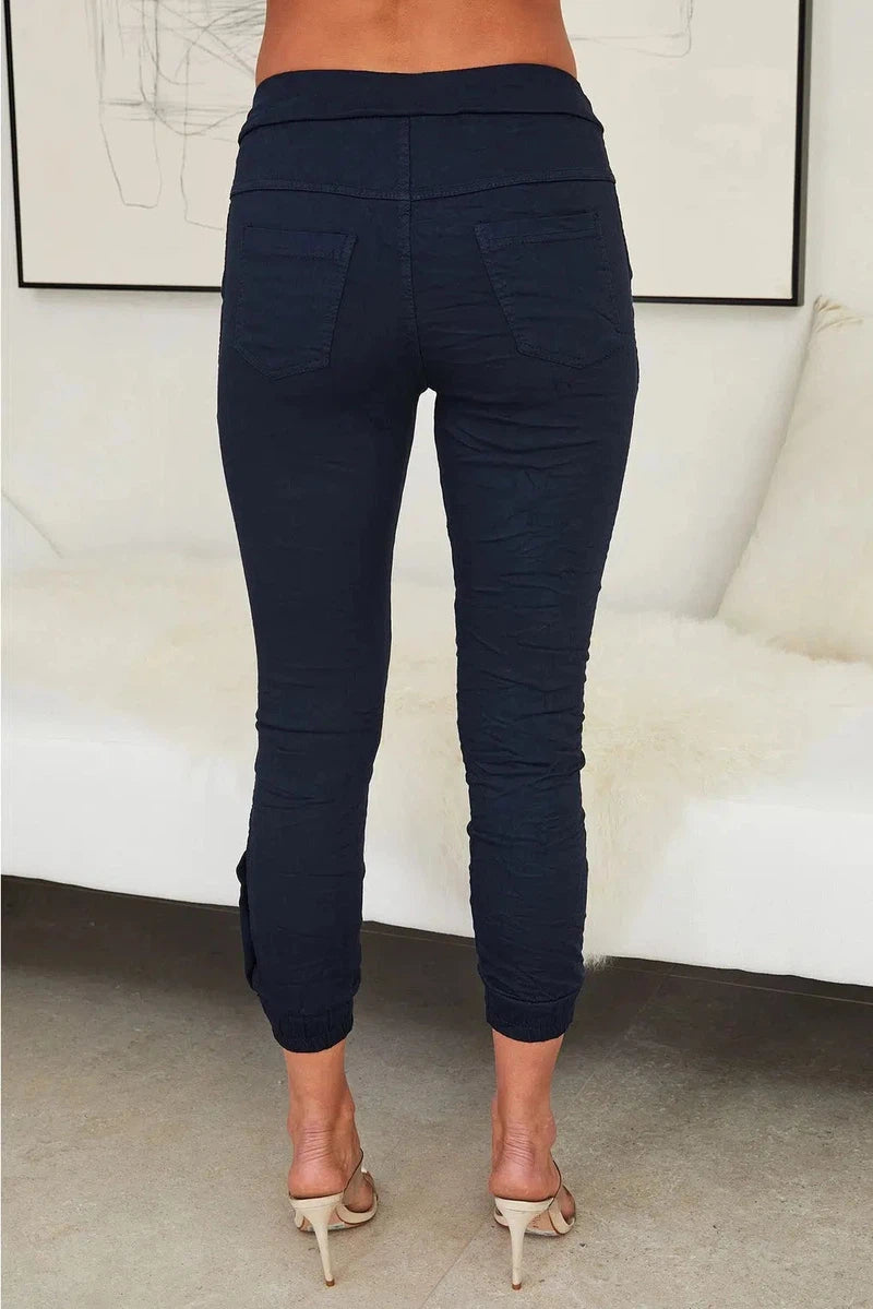 Italian Crinkle Jogger in Navy