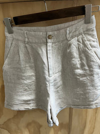 Jordan Linen Shorts in Oat