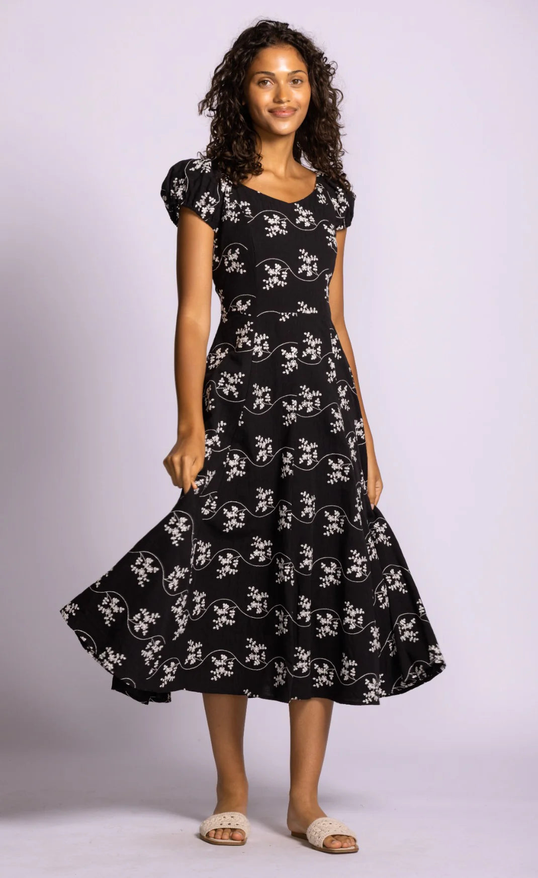 Juno Floral Print Midi Dress- Black