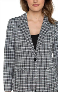 Fitted Blazer in White/Black Check