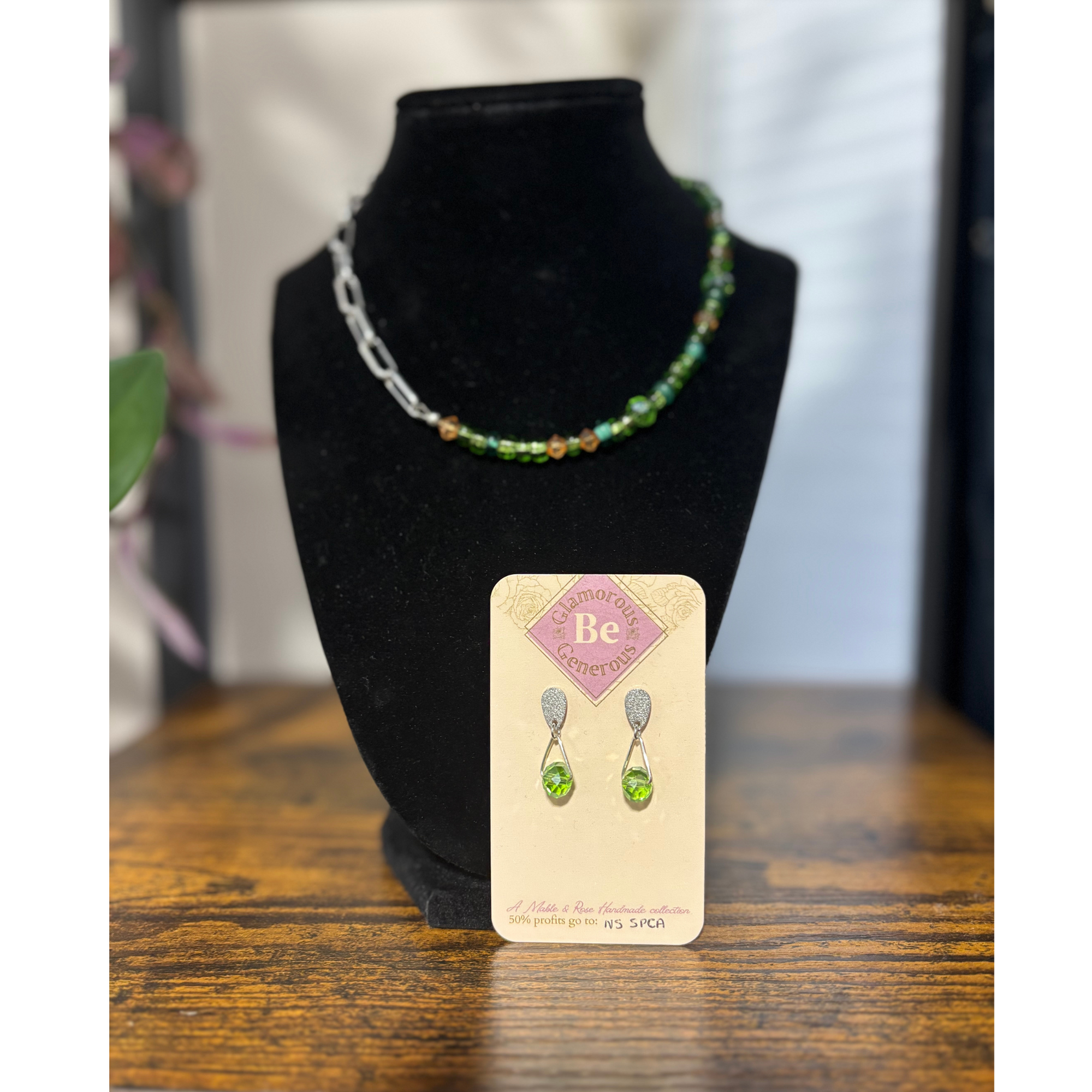 Mable & Rose Necklace & Earring Set in Green/Silver