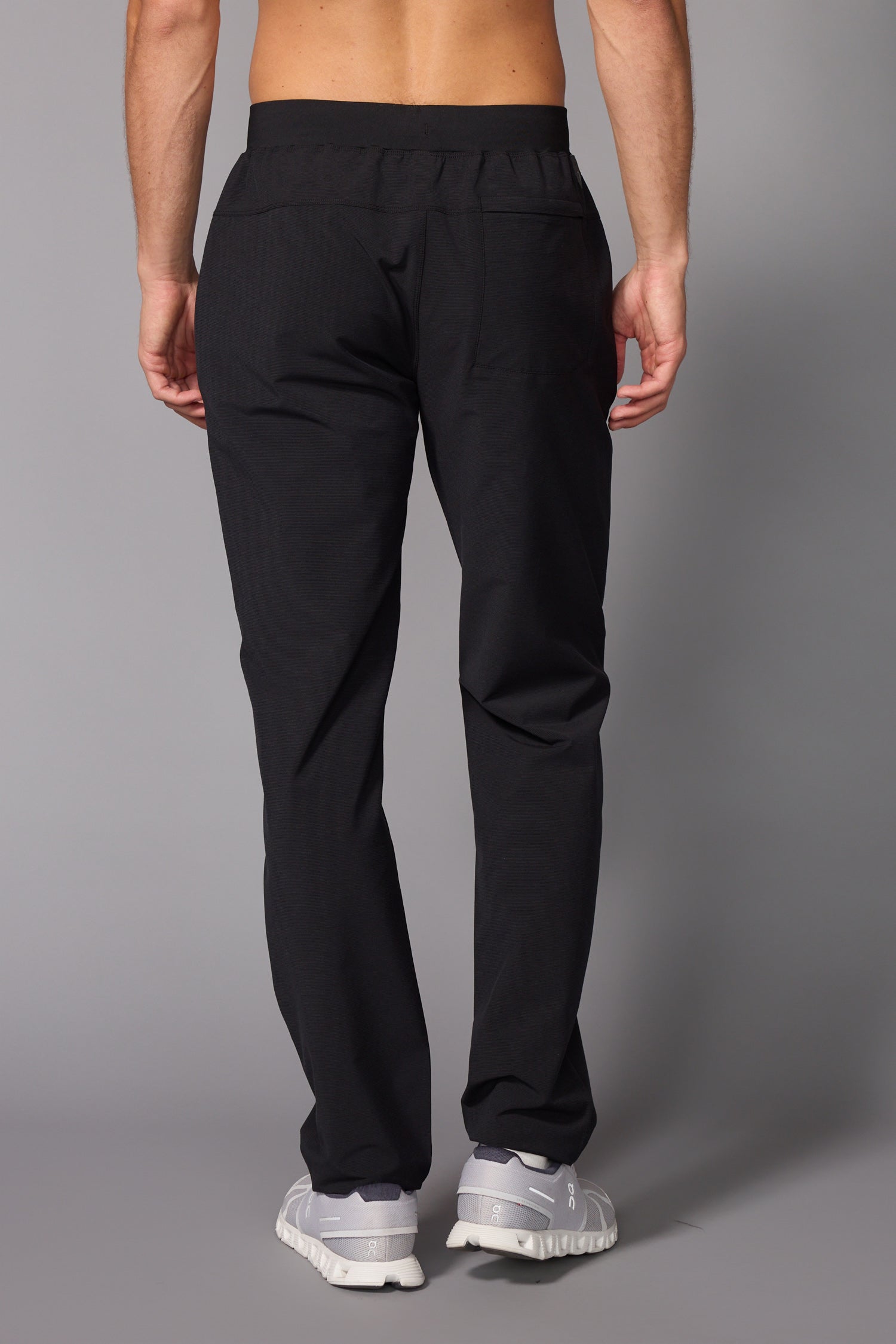 Rove Stretch Woven Pant - True Black