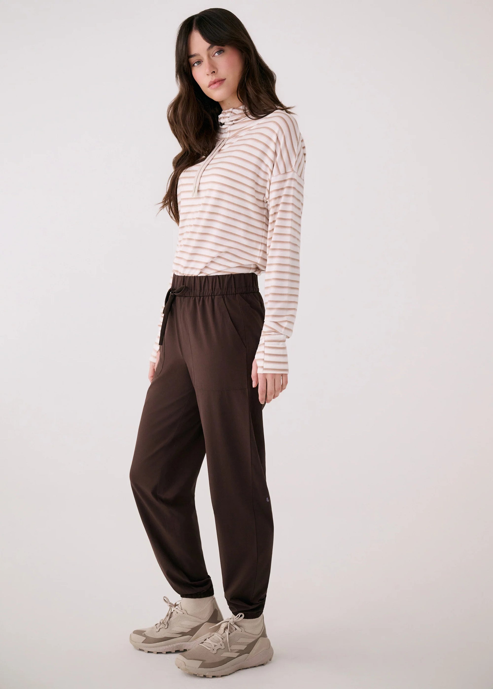 Olivie Light Jogger - Rich Java