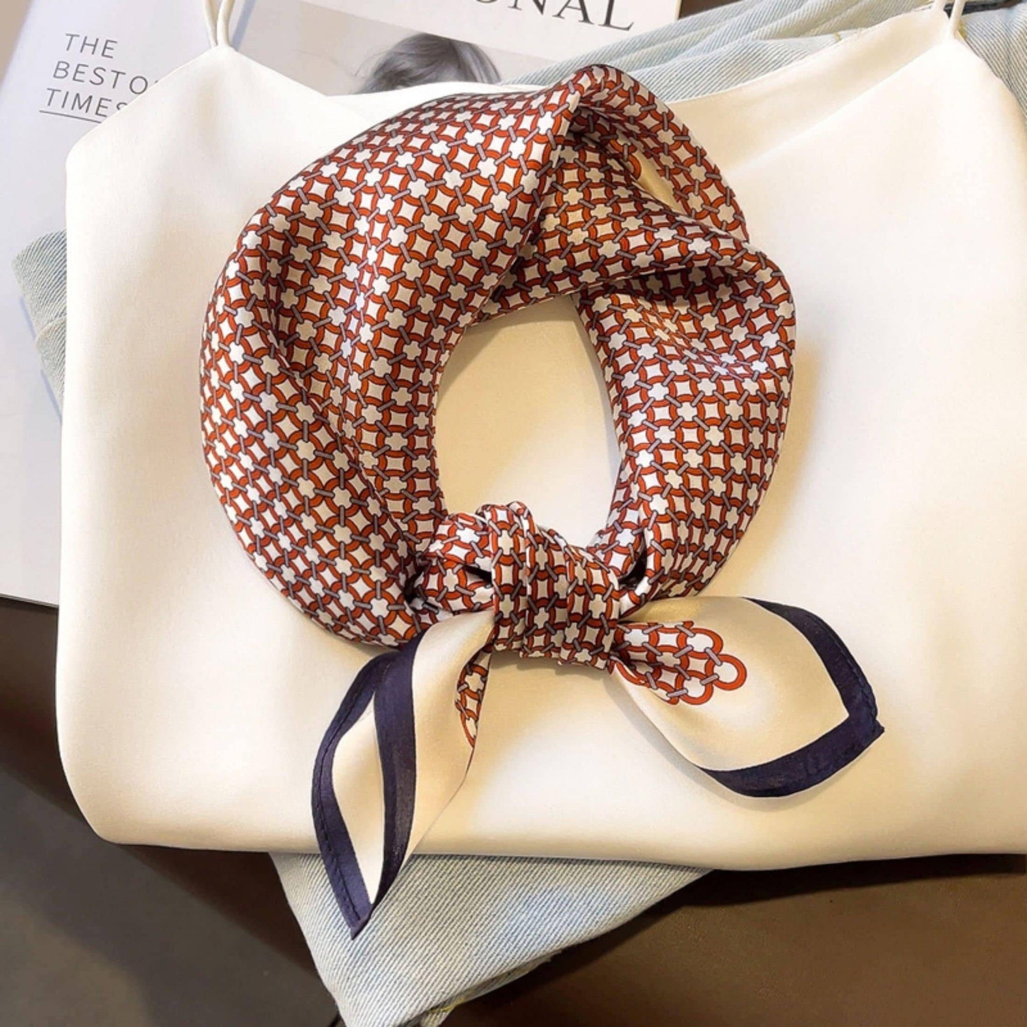 Red Chain Link Print Mulberry Silk Scarf