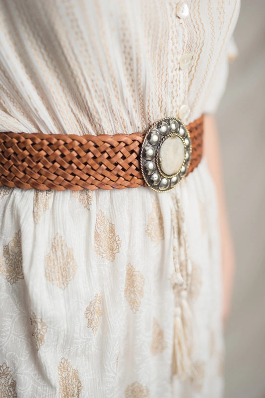 Flower Stainless Buckle w Mother-Of-Pearl Center - Braided Belt