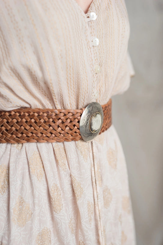 Round Stainless Buckle w Mother-Of-Pearl Center - Braided Belt