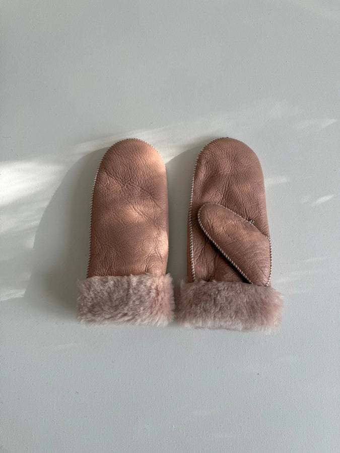 Shearing Lined Mittens- Soft Beige
