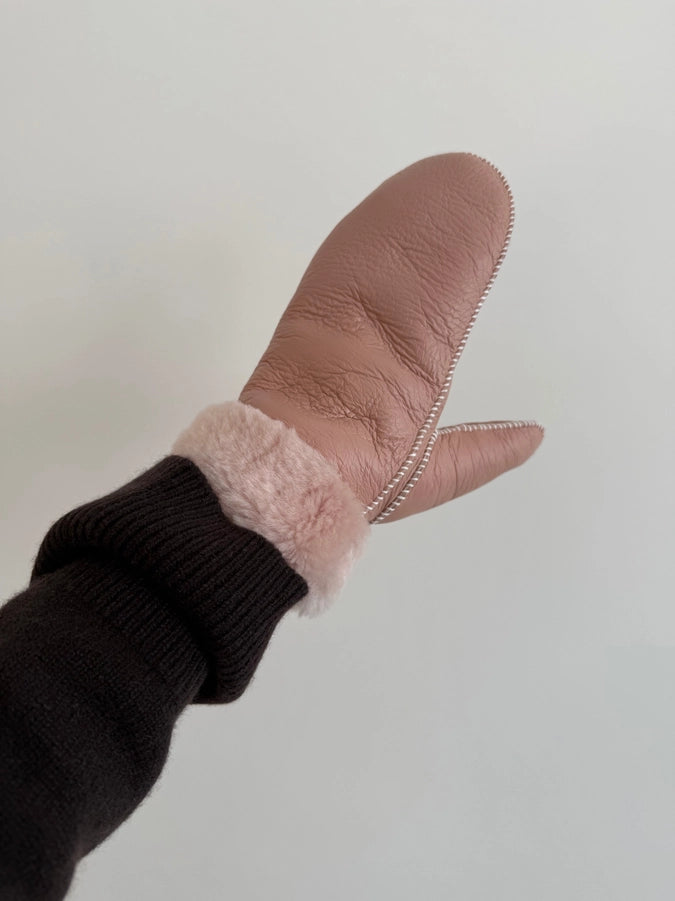Shearing Lined Mittens- Soft Beige