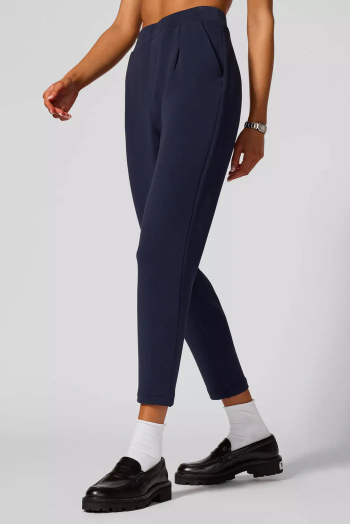 Dreamweave Sneaky Jogger/Pant - Navy Blazer
