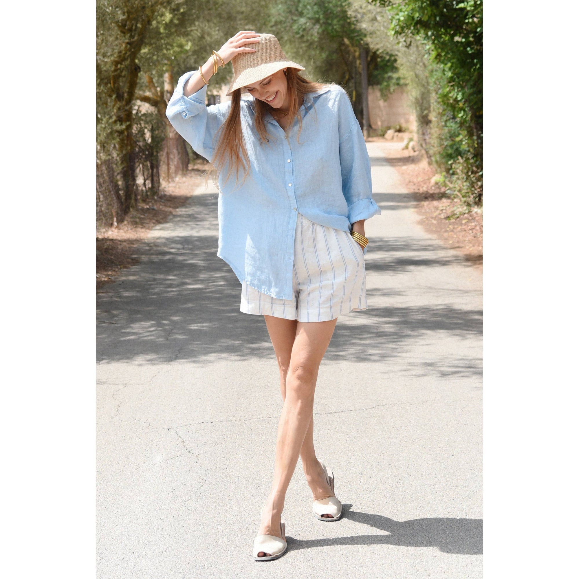 The Palma Linen Shirt - Sky Blue