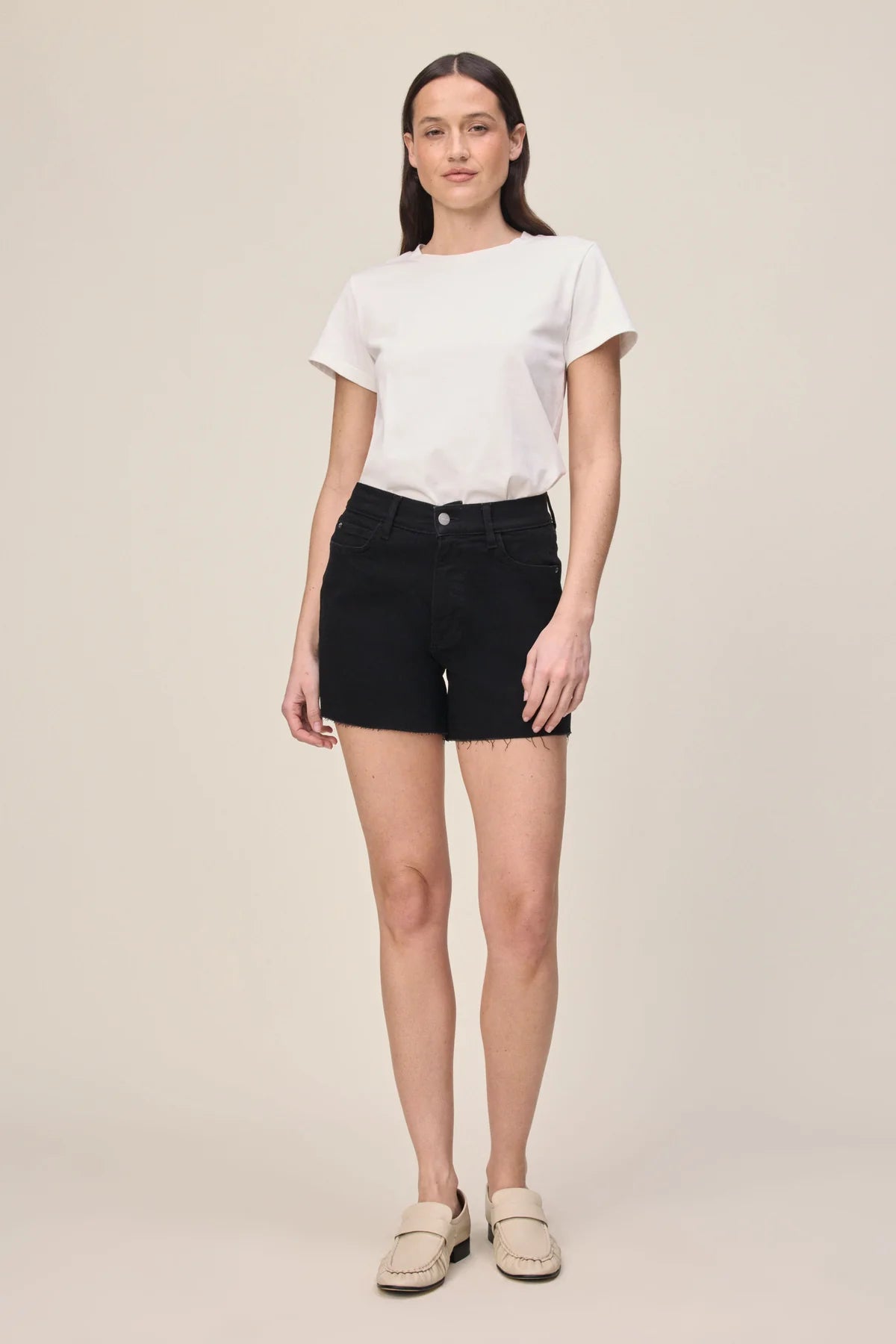 Warp & Weft VVI Relaxed Short - Jet Black