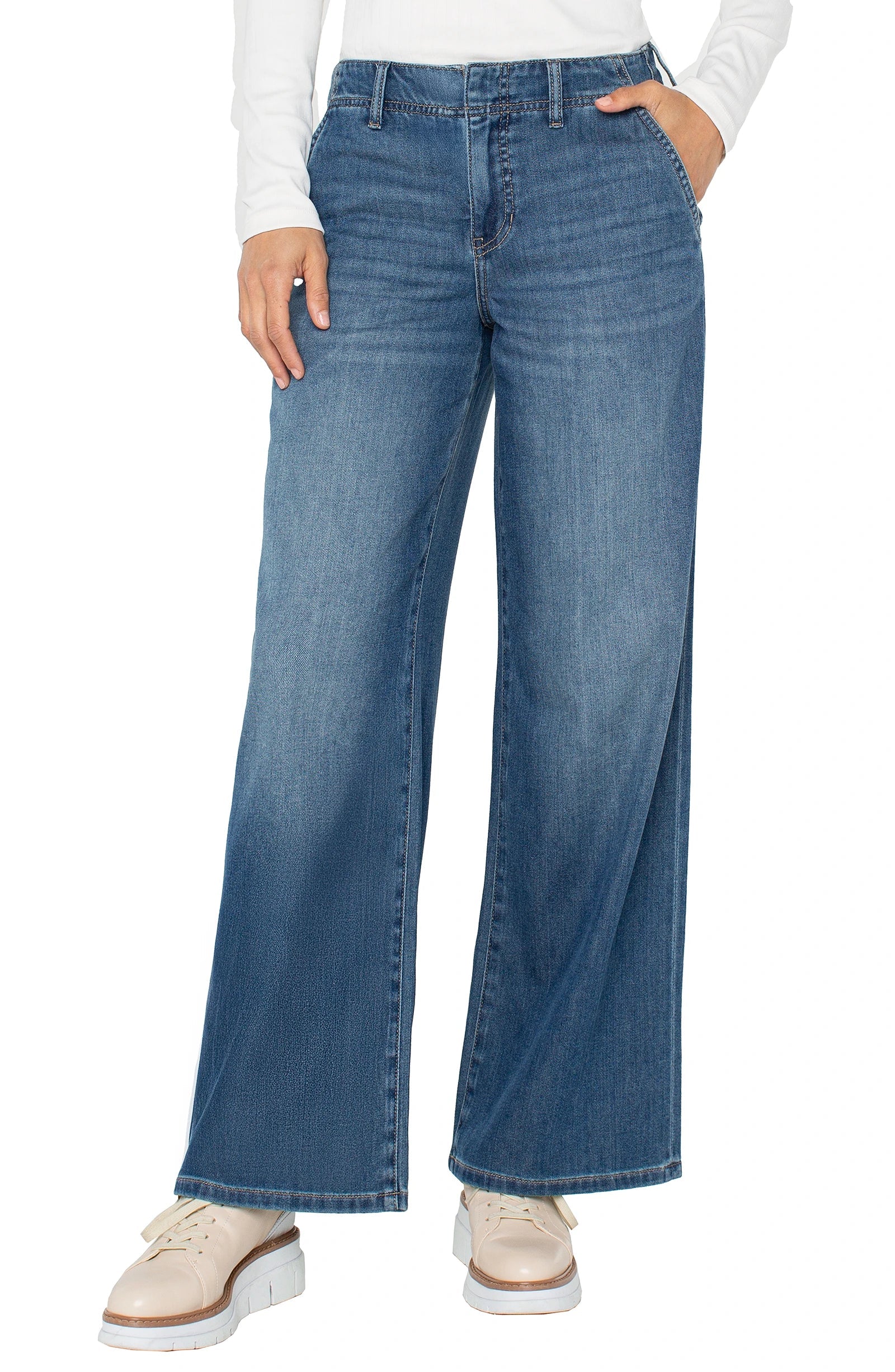 Weekender Wide Leg Denim - Walnut