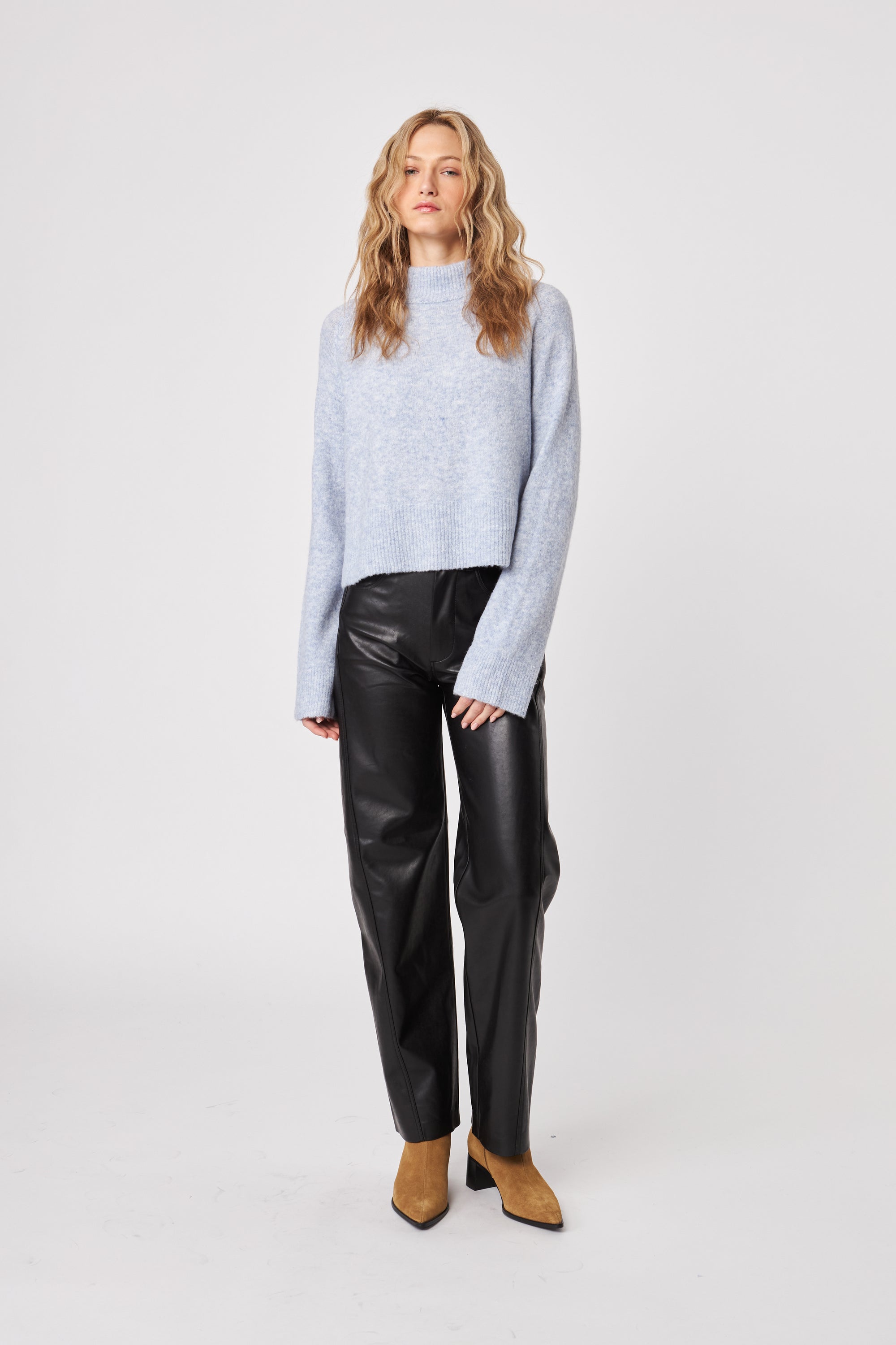 Oliver Sweater - Chambray