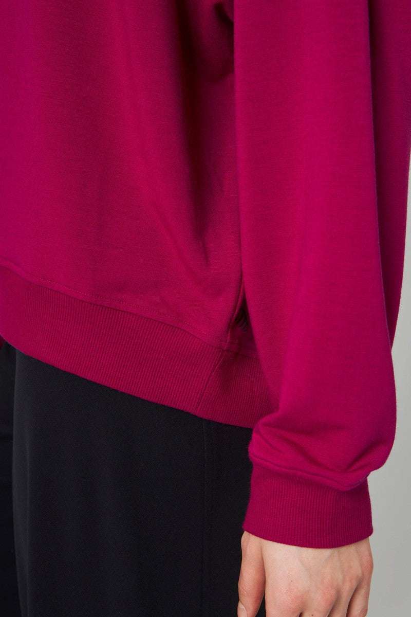 Serene Crew Neck Relaxed Pullover in Fuchsia