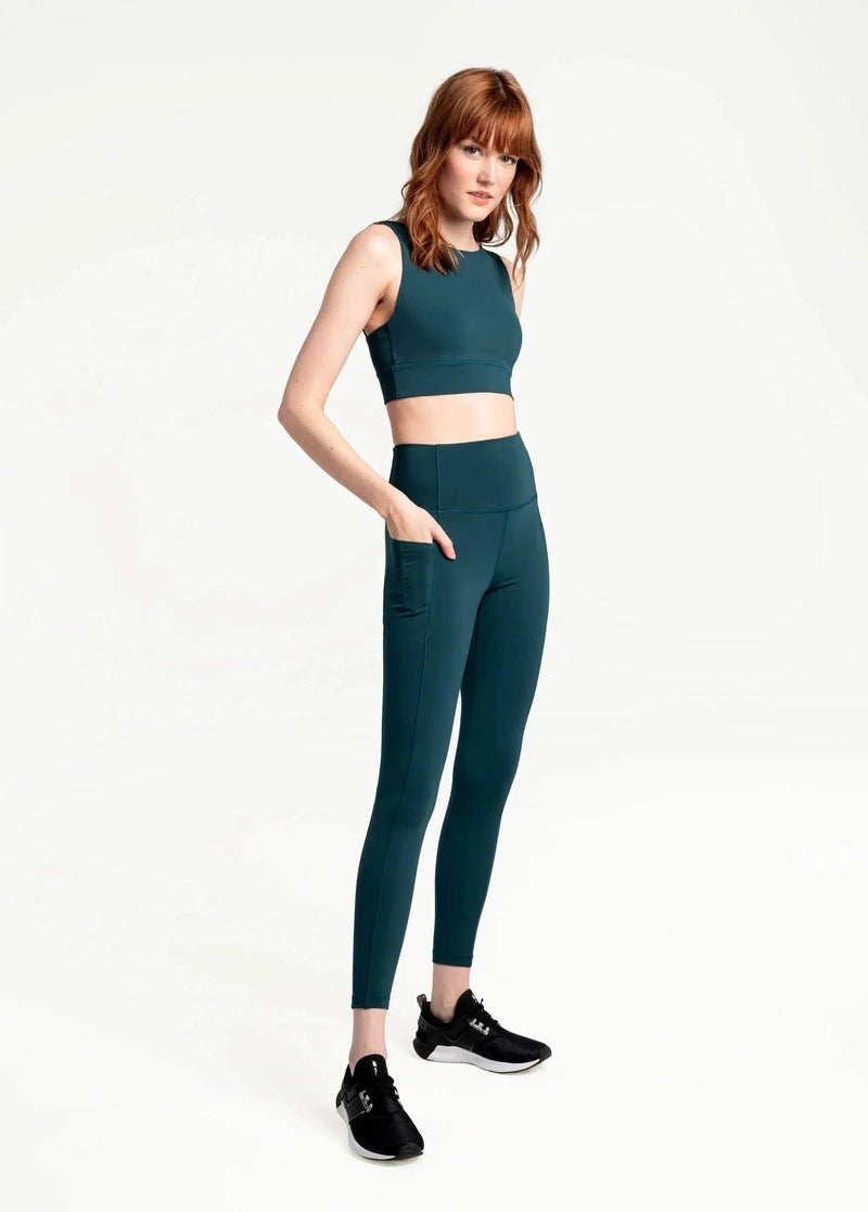 Step Up Ankle Legging by LOLE in Emerald